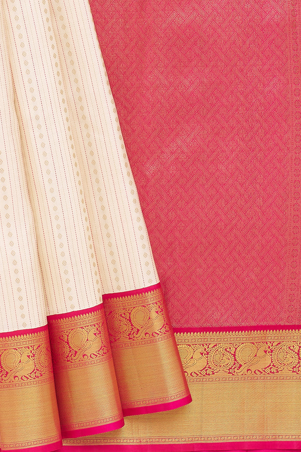 Yaalika - Off-White Silk Saree : YBP013955