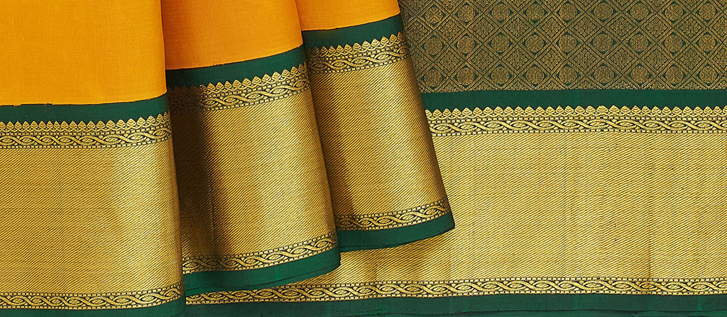 Guide to Spotting a Genuine Kanchipuram Silk Saree When Shopping Online